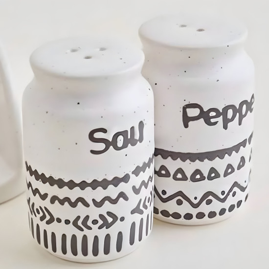 Porcelain Salt & Pepper Shaker Set - 2 Pcs